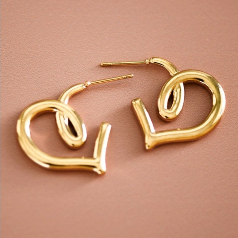 221. 18k heart hoop earrings